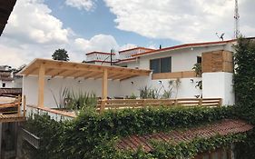 Hotel bugambilias